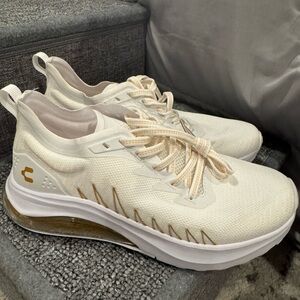 Women's Cream Sneakers